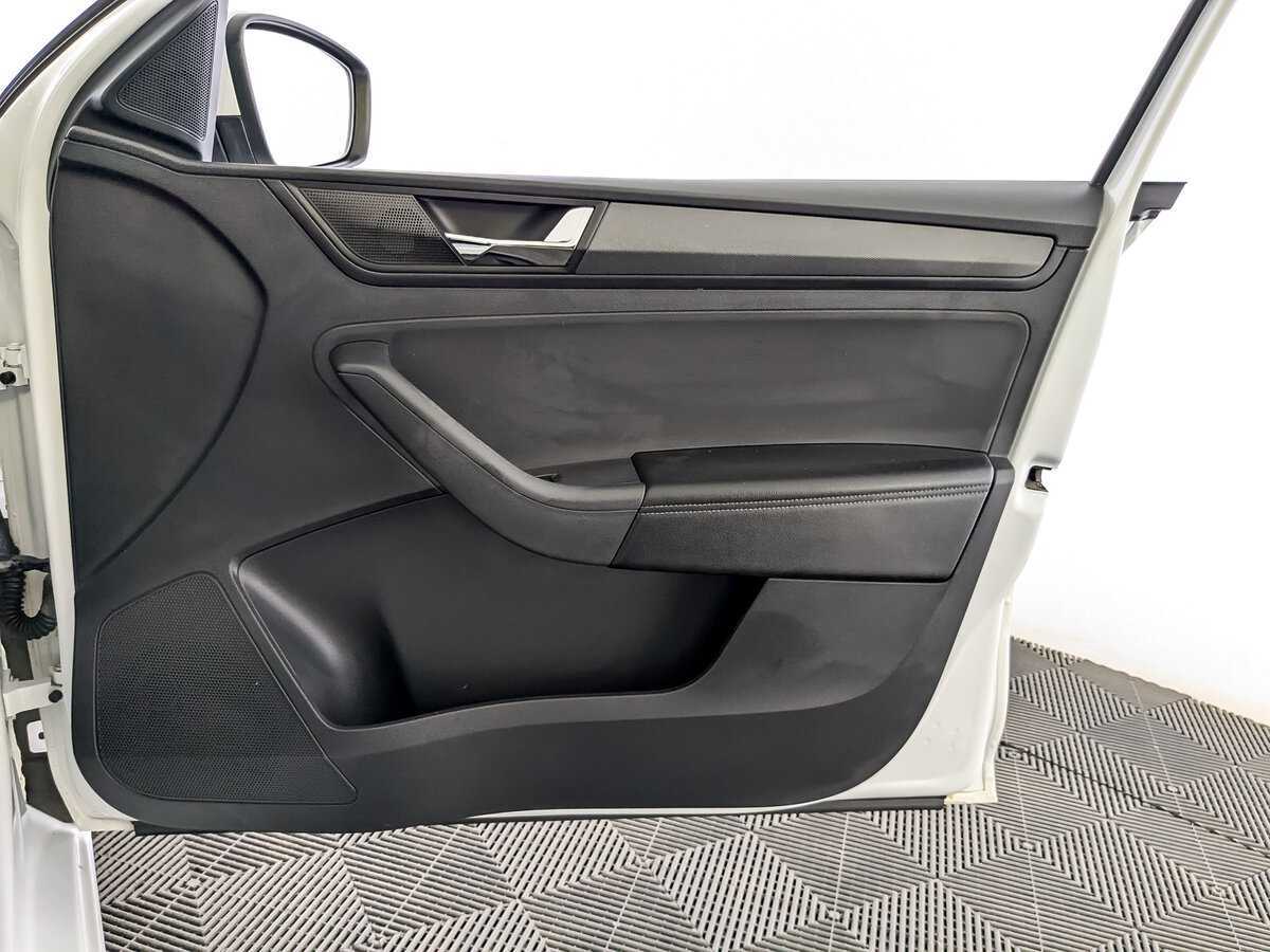 Skoda Rapid, 2020 - Фото №18
