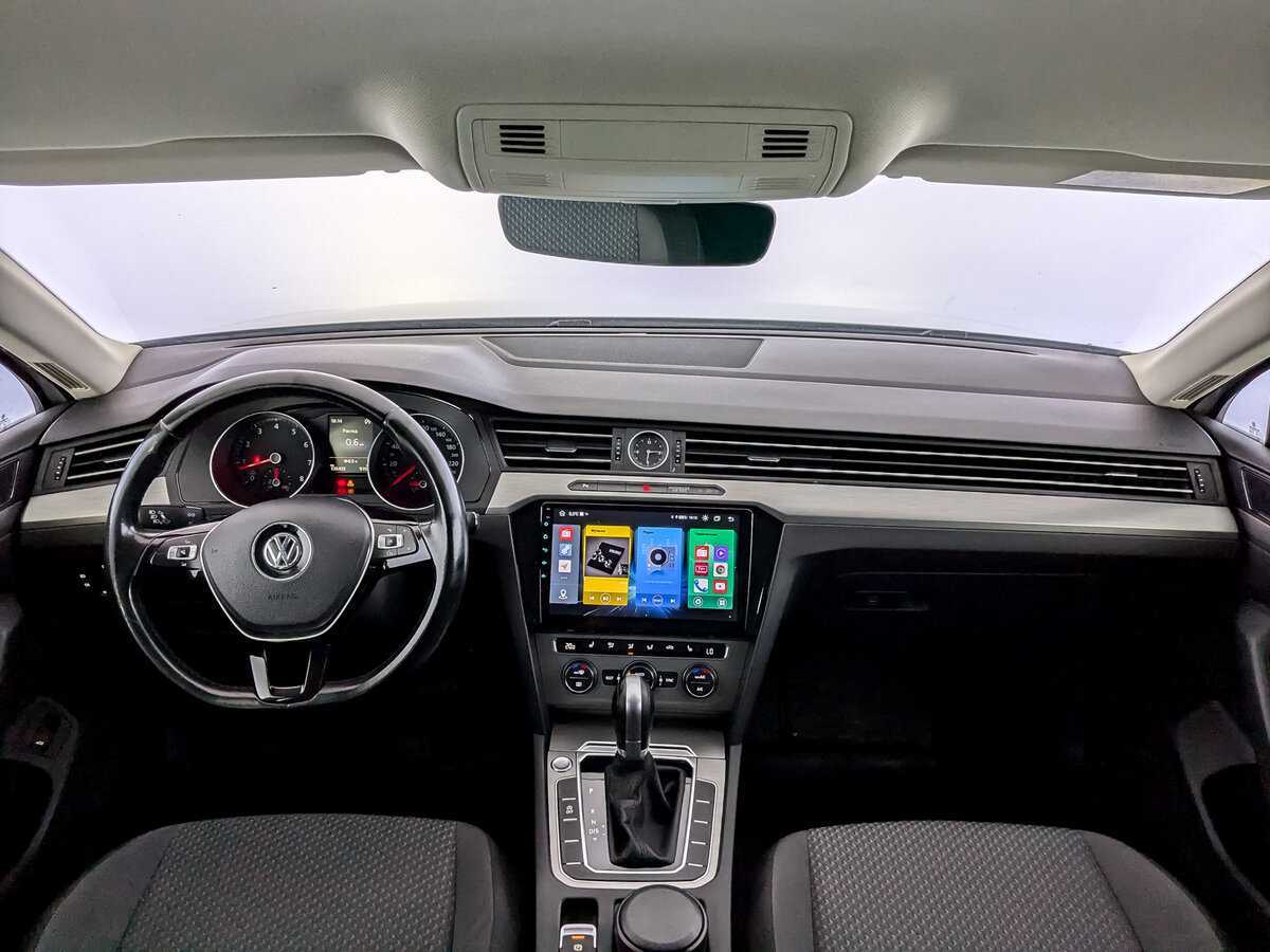 Volkswagen Passat, 2016 - Фото №13