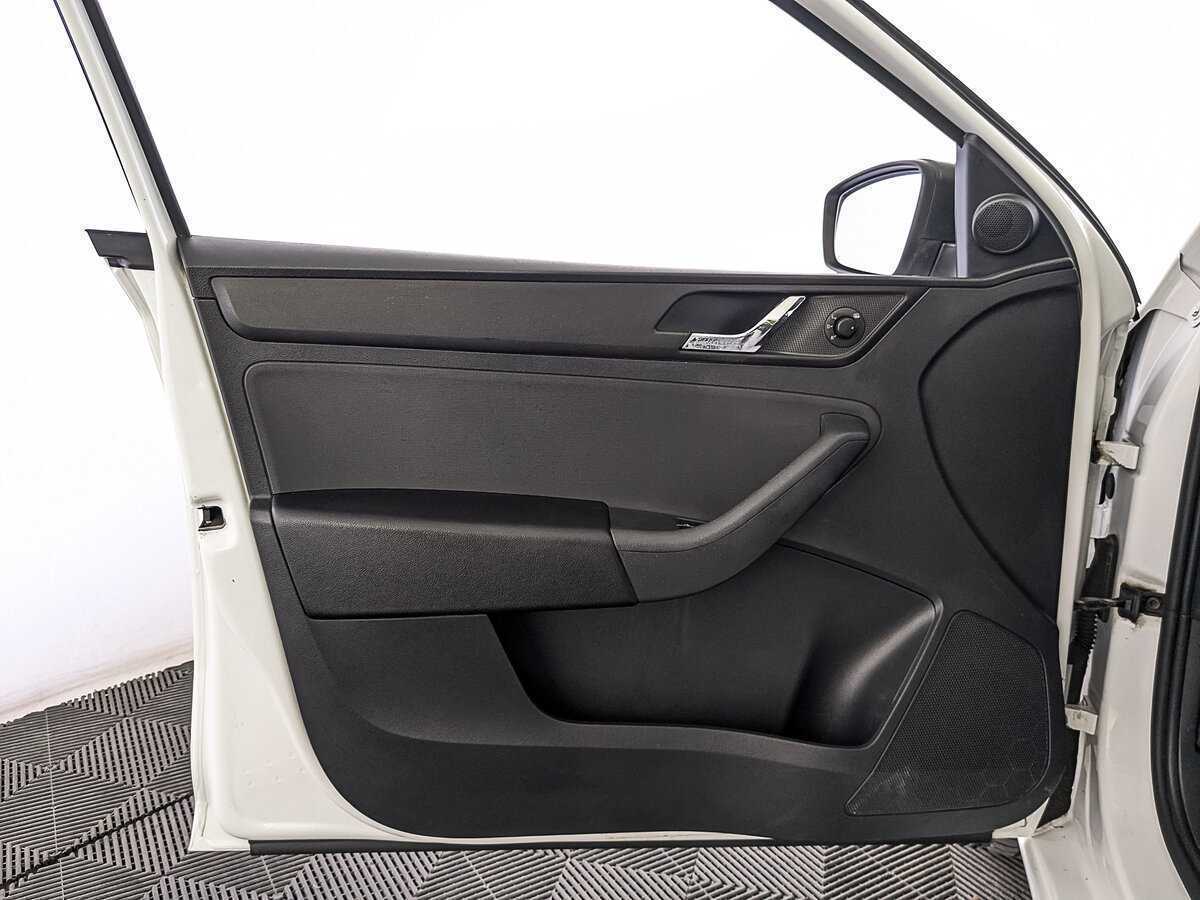 Skoda Rapid, 2017 - Фото №17