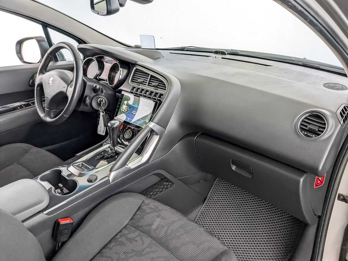 Peugeot 3008, 2012 - Фото №10