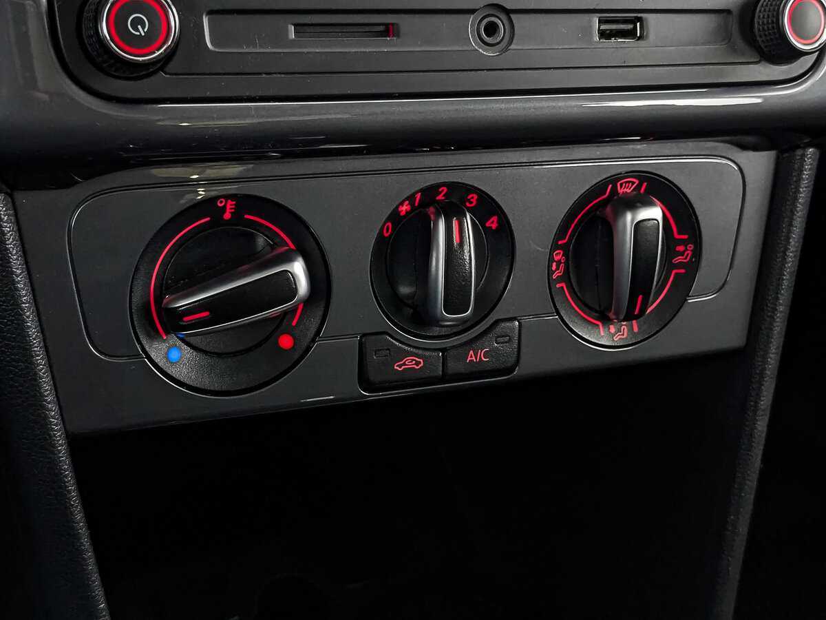 Volkswagen Polo, 2019 - Фото №20