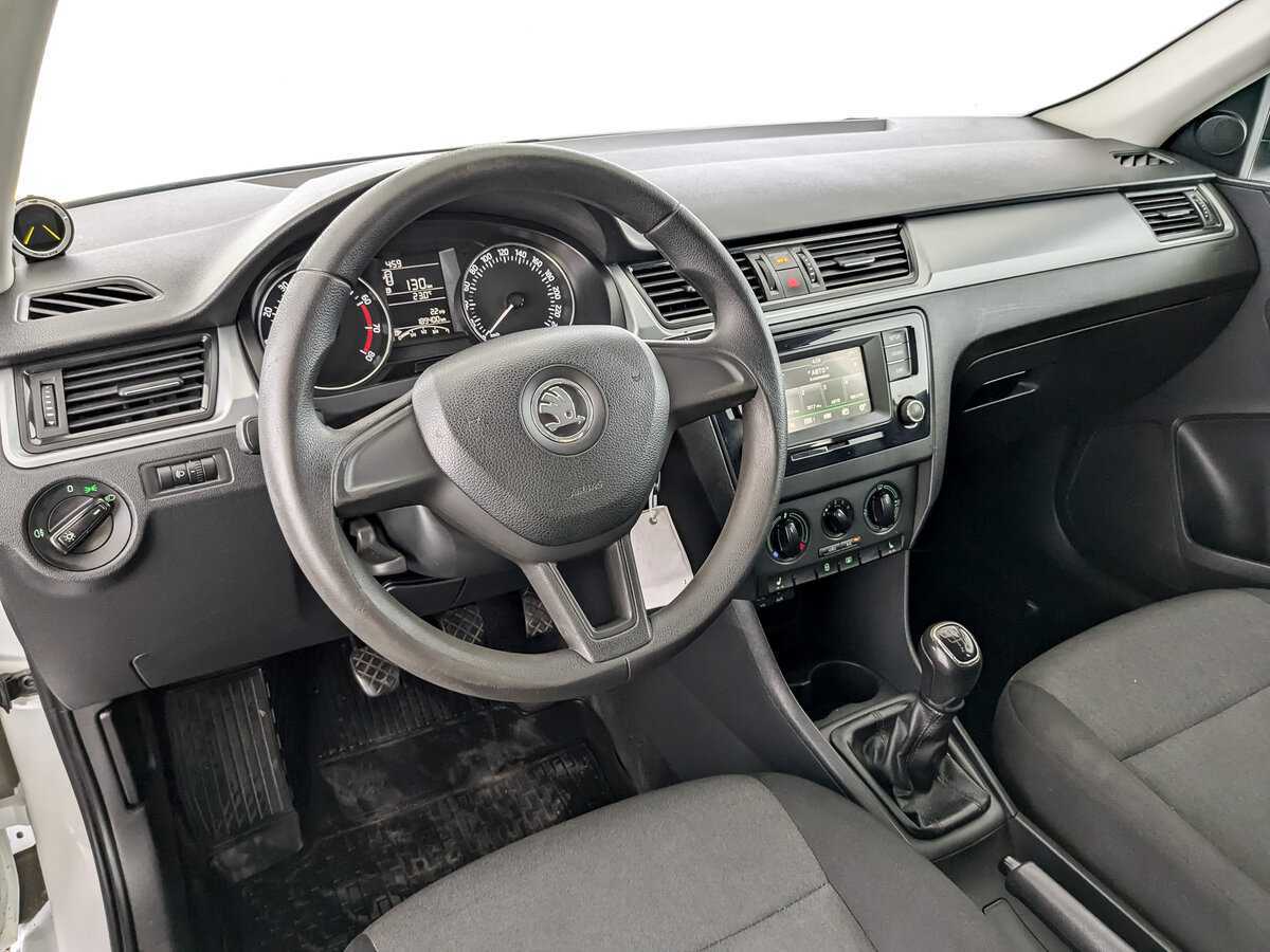 Skoda Rapid, 2017 - Фото №15