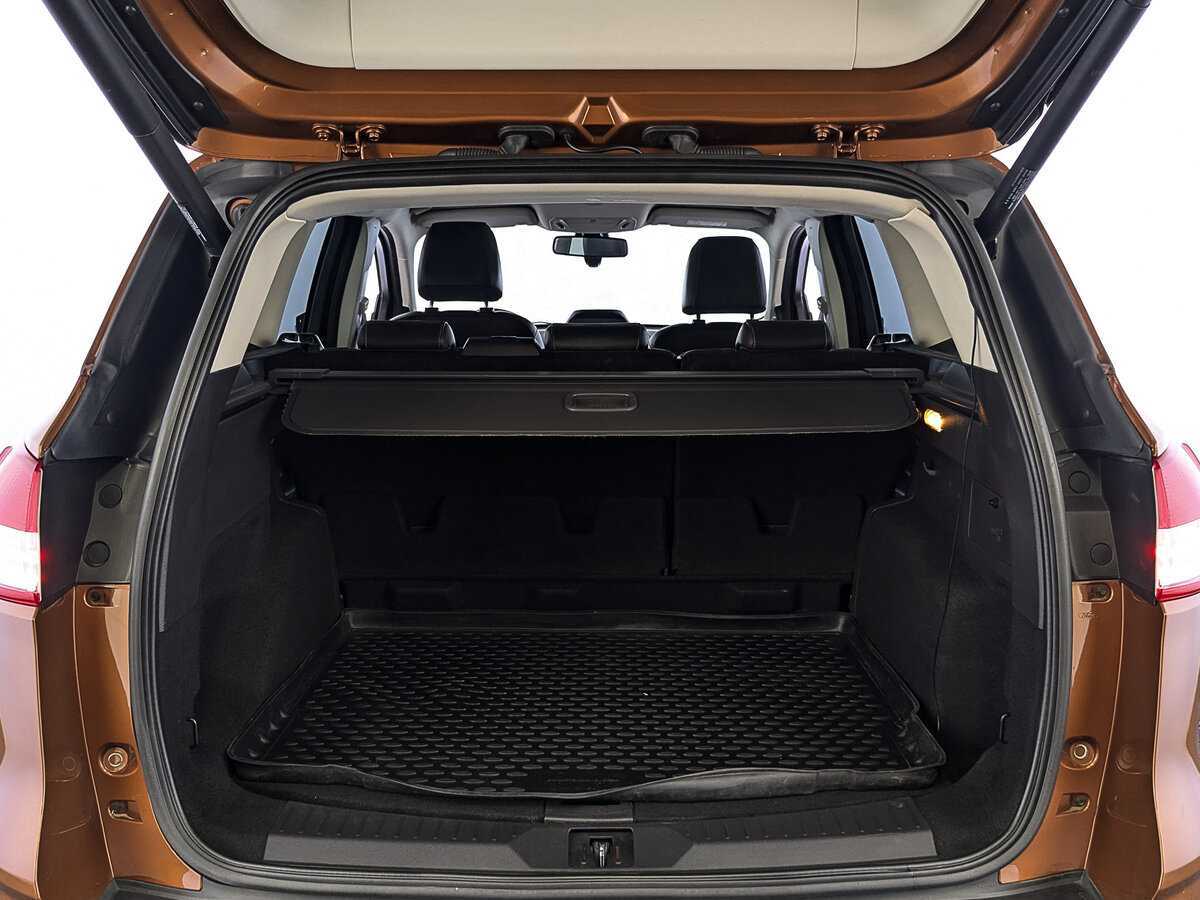 Ford Kuga, 2014 - Фото №9