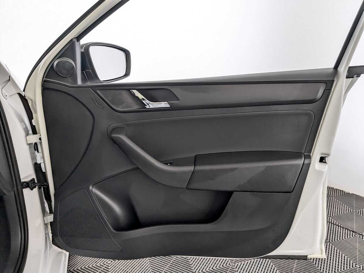 Skoda Rapid, 2017 - Фото №23