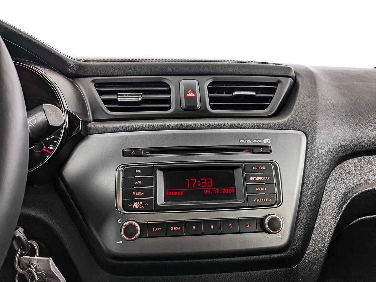 Kia Rio, 2016 - Фото №16