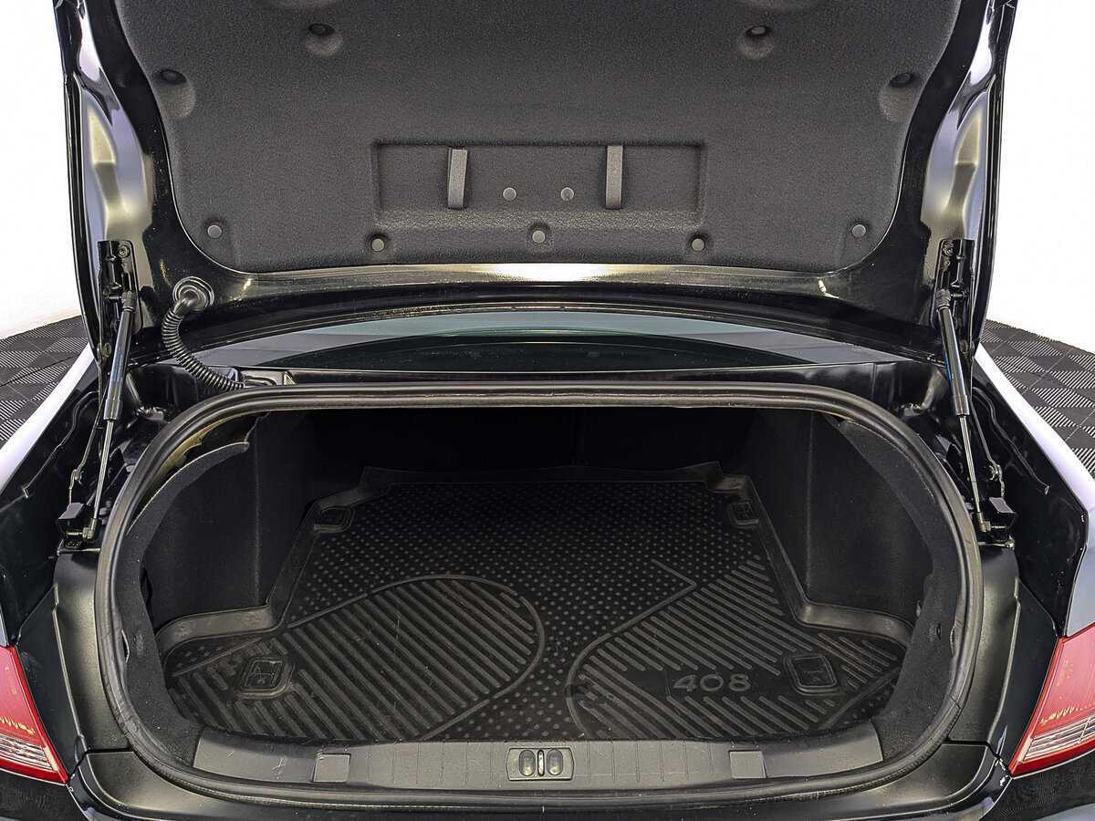 Peugeot 408, 2016 - Фото №9