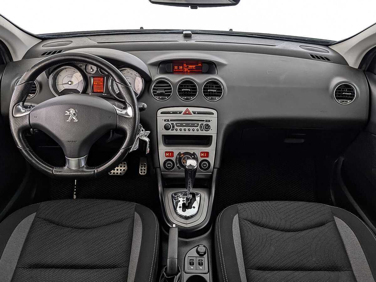 Peugeot 408, 2016 - Фото №11