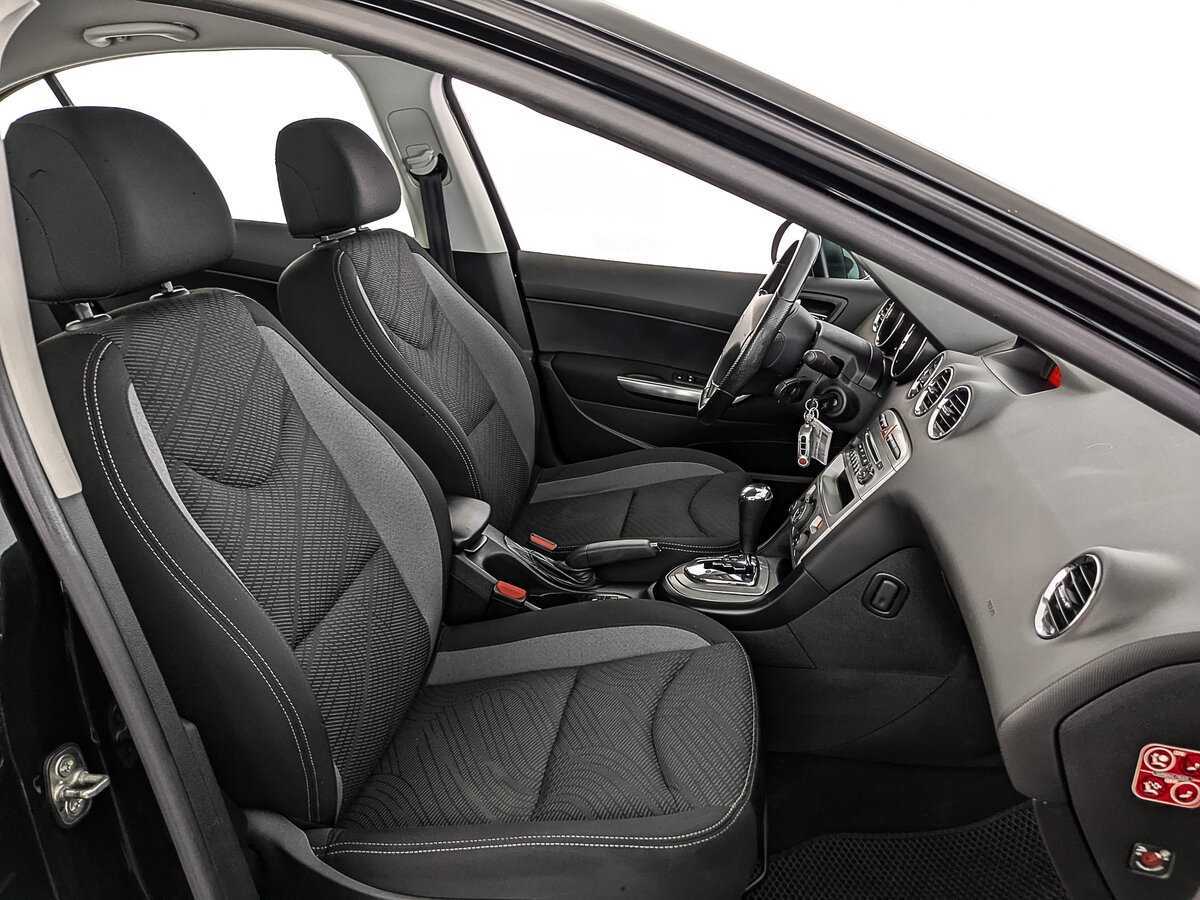 Peugeot 408, 2016 - Фото №21