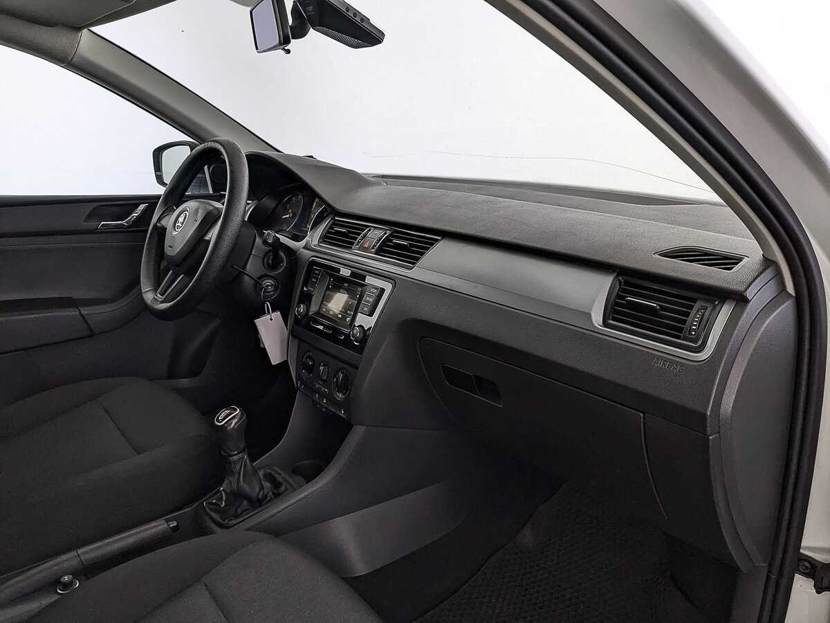 Skoda Rapid, 2017 - Фото №12