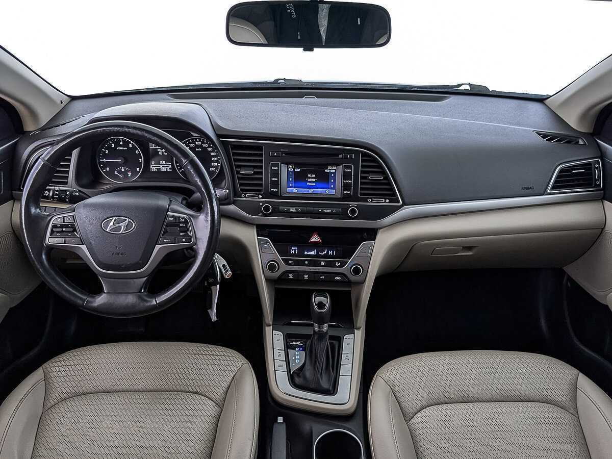 Hyundai Elantra, 2017 - Фото №13