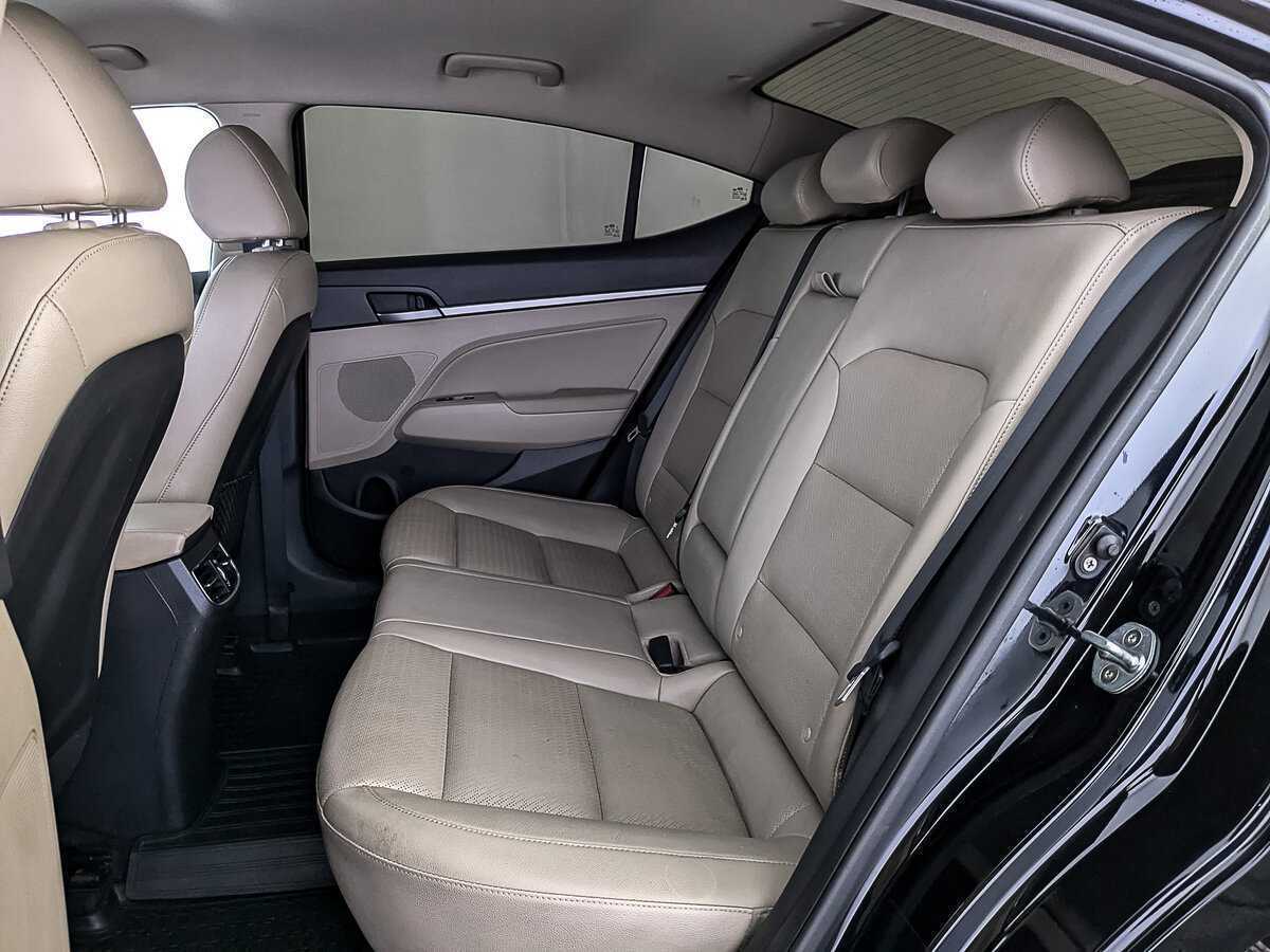 Hyundai Elantra, 2017 - Фото №17