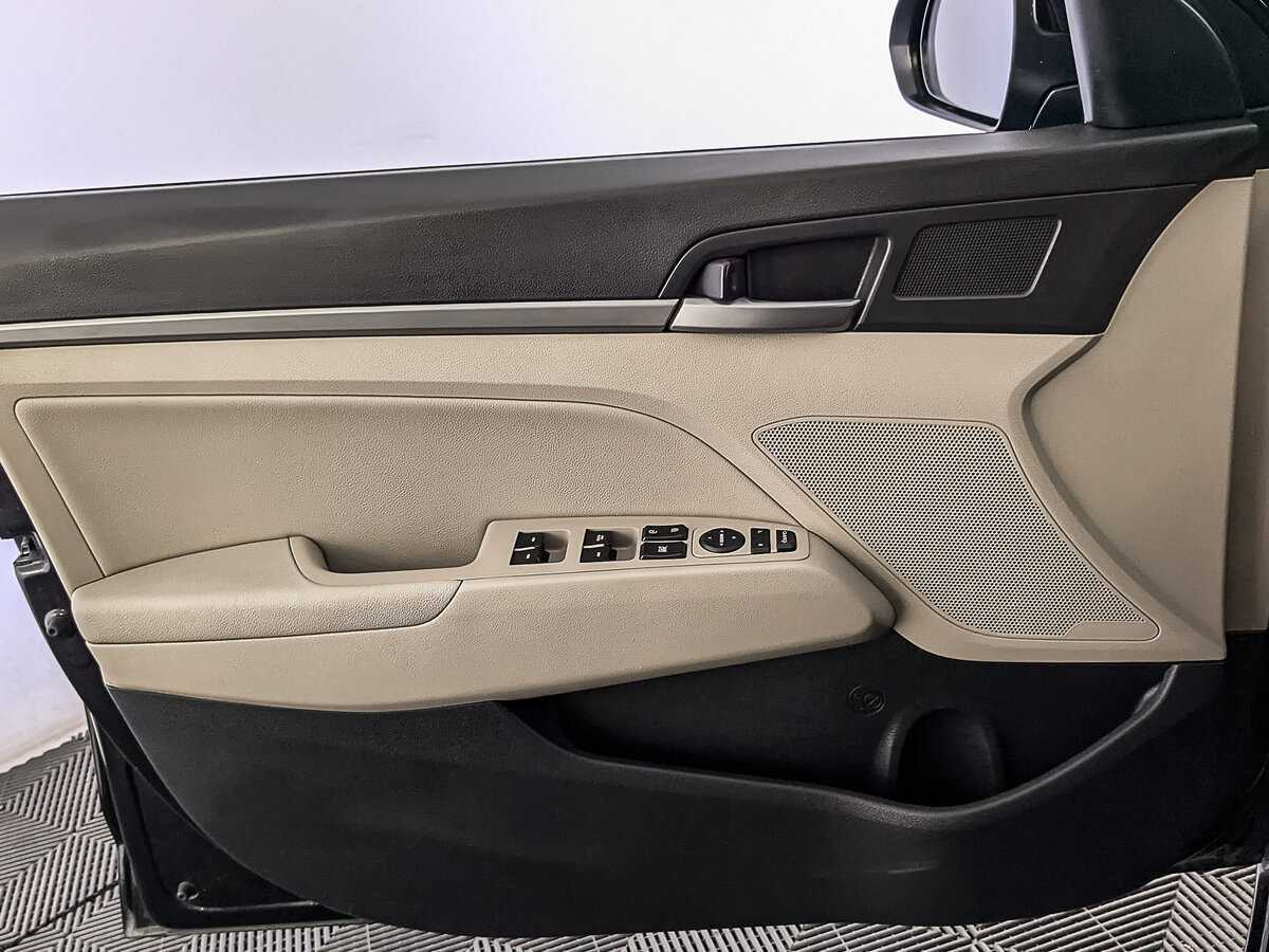 Hyundai Elantra, 2017 - Фото №18