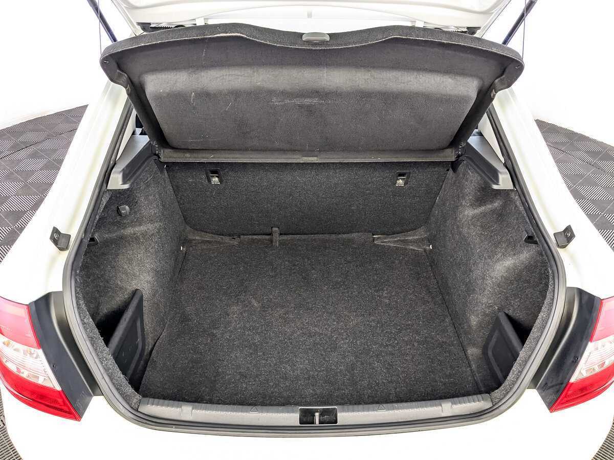 Skoda Rapid, 2017 - Фото №9