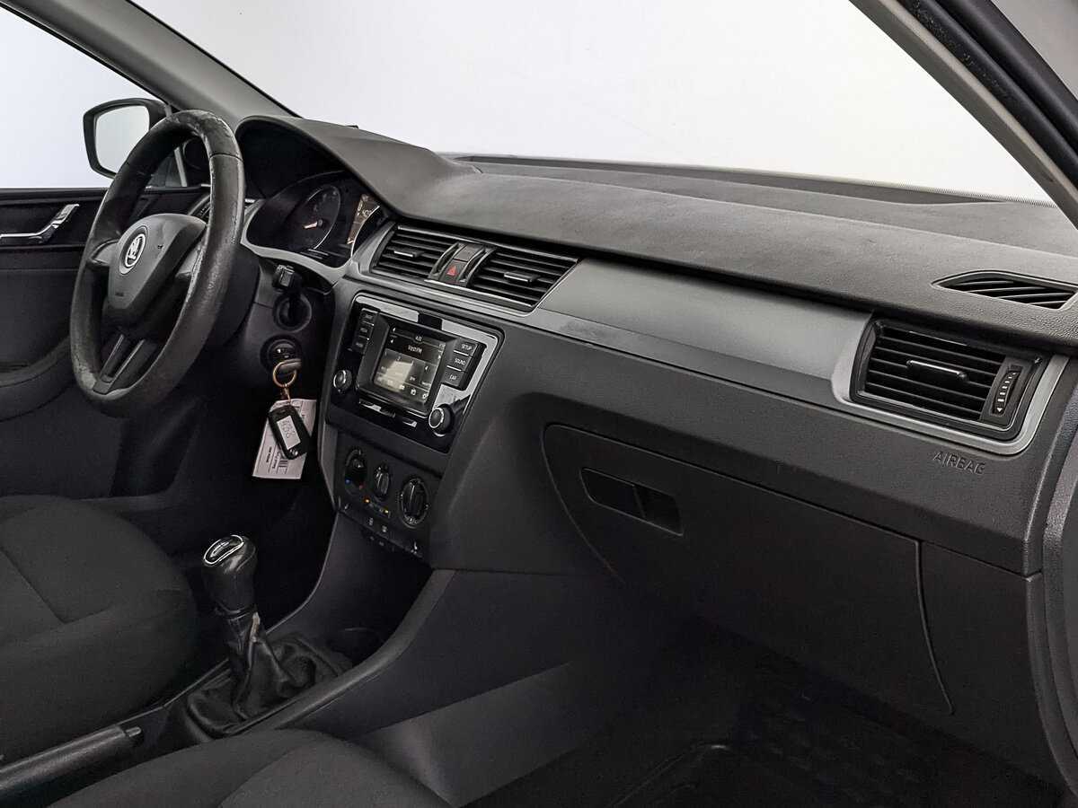 Skoda Rapid, 2017 - Фото №12