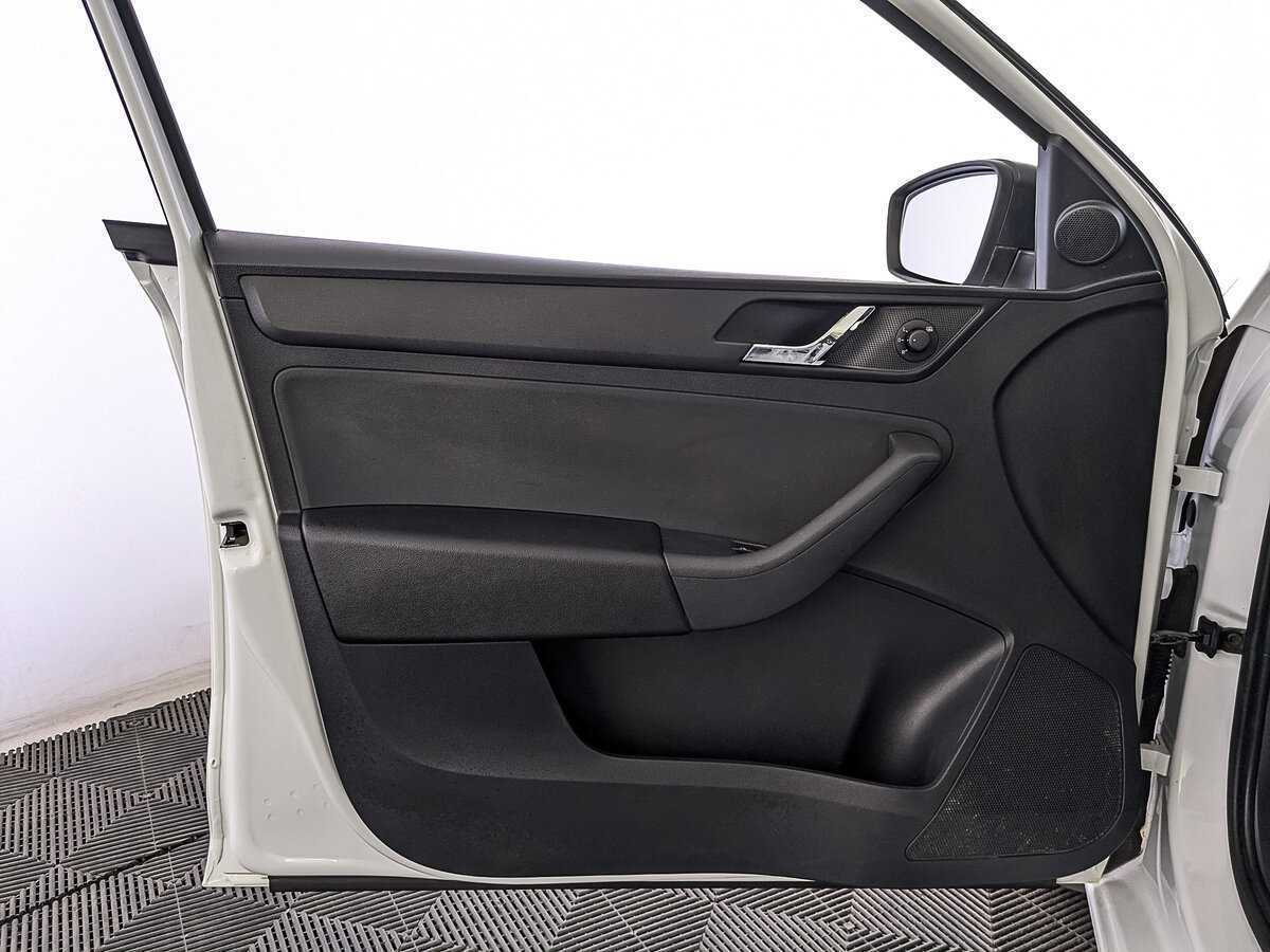 Skoda Rapid, 2017 - Фото №18