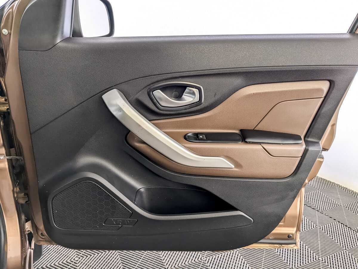 Lada (ВАЗ) XRAY, 2017 - Фото №23