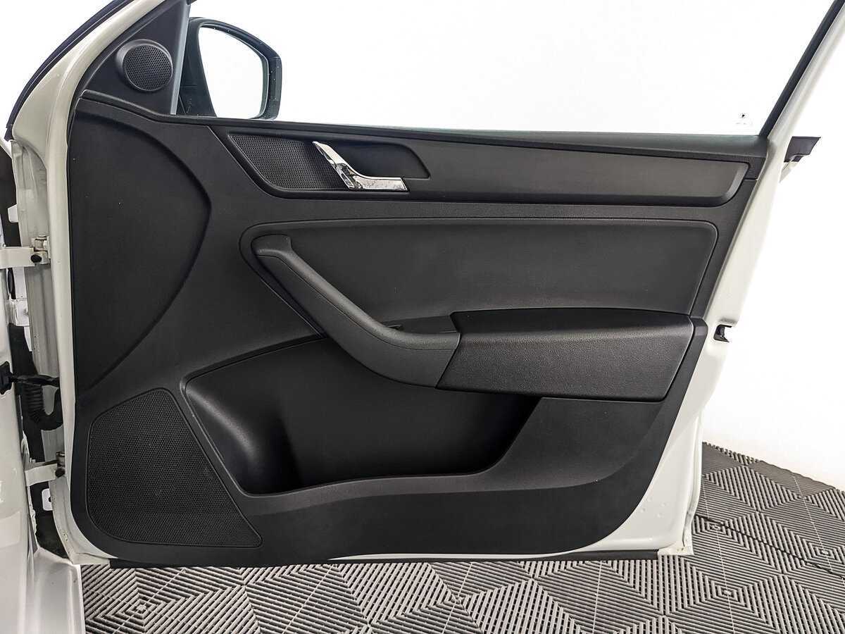 Skoda Rapid, 2017 - Фото №21