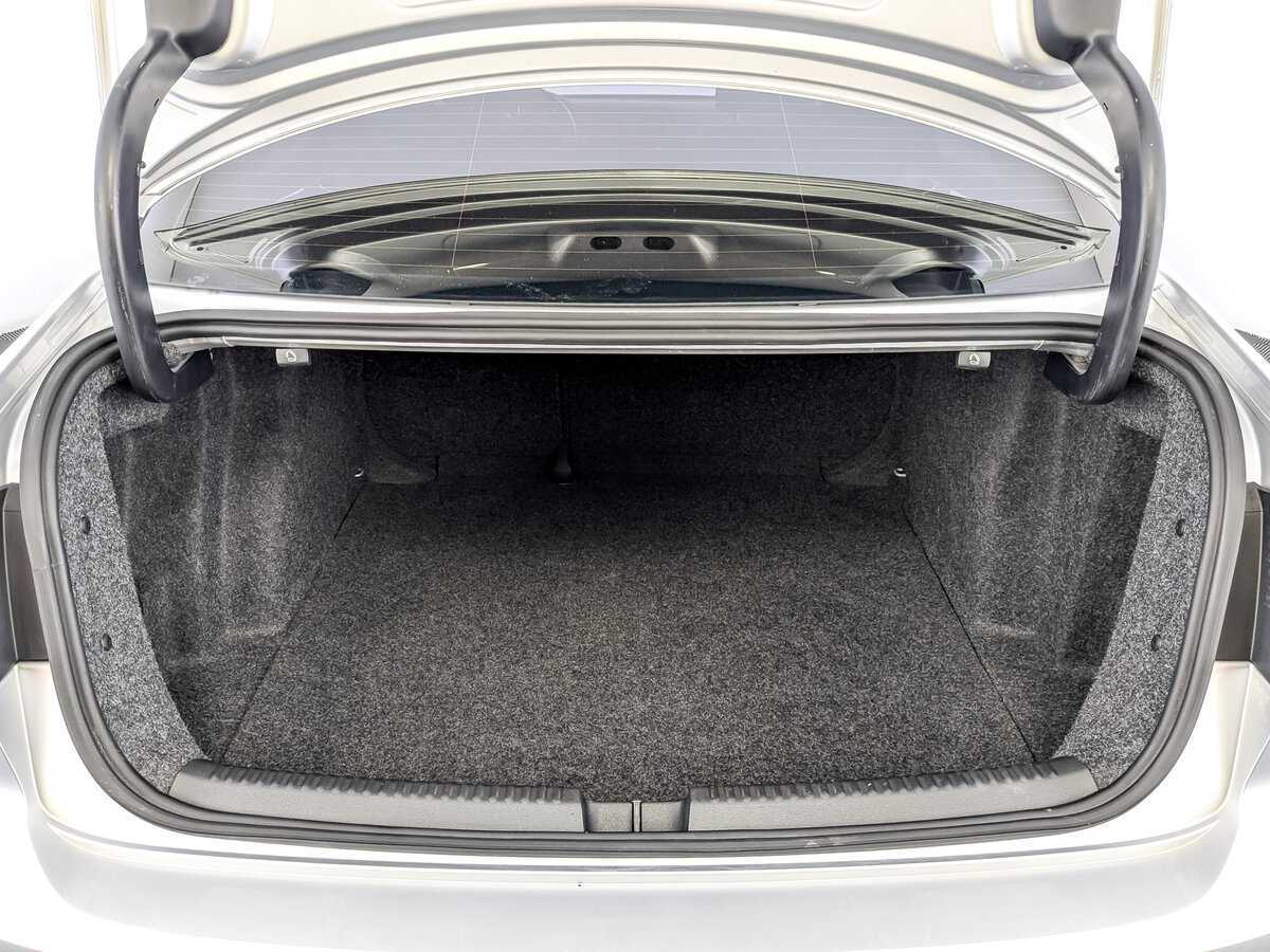 Volkswagen Jetta, 2016 - Фото №9