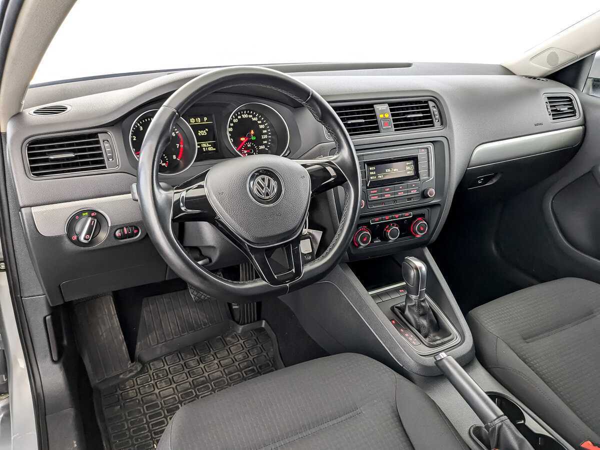 Volkswagen Jetta, 2016 - Фото №15