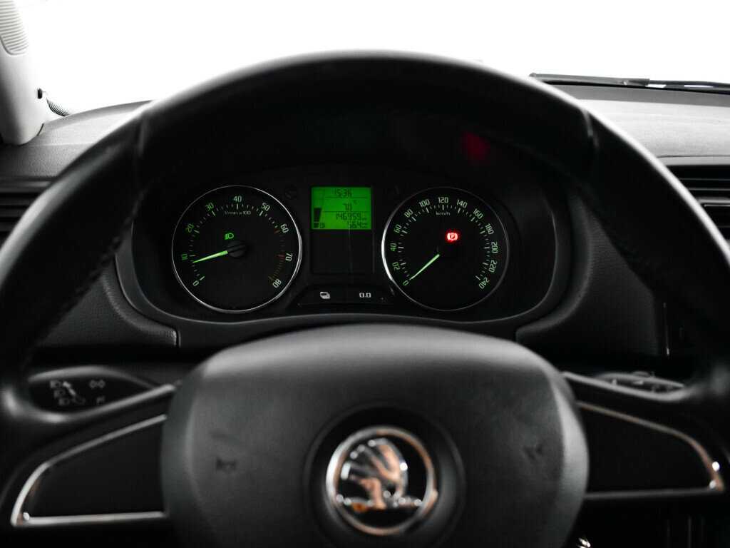 Skoda Fabia, 2013 - Фото №10