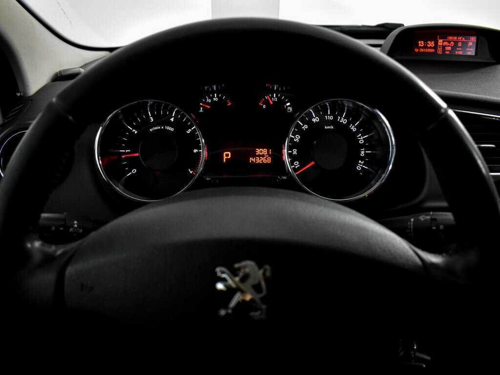 Peugeot 3008, 2014 - Фото №18
