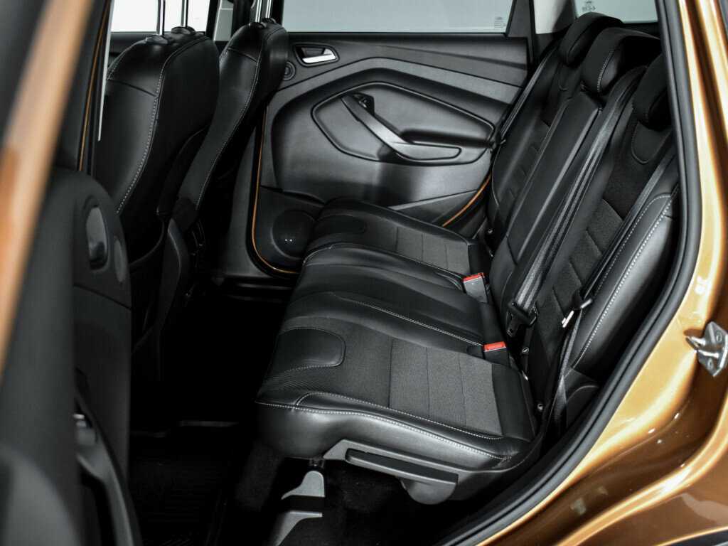 Ford Kuga, 2016 - Фото №11