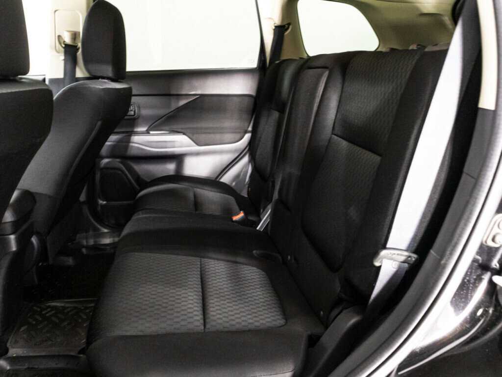 Mitsubishi Outlander, 2014 - Фото №7