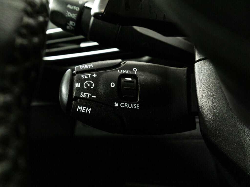 Peugeot 3008, 2017 - Фото №17