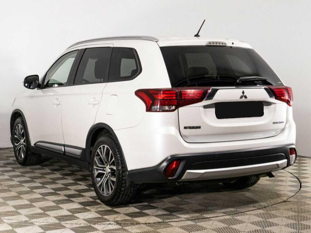 Mitsubishi Outlander, 2016 - Фото №6
