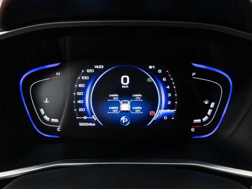 Geely Coolray, 2021 - Фото №11