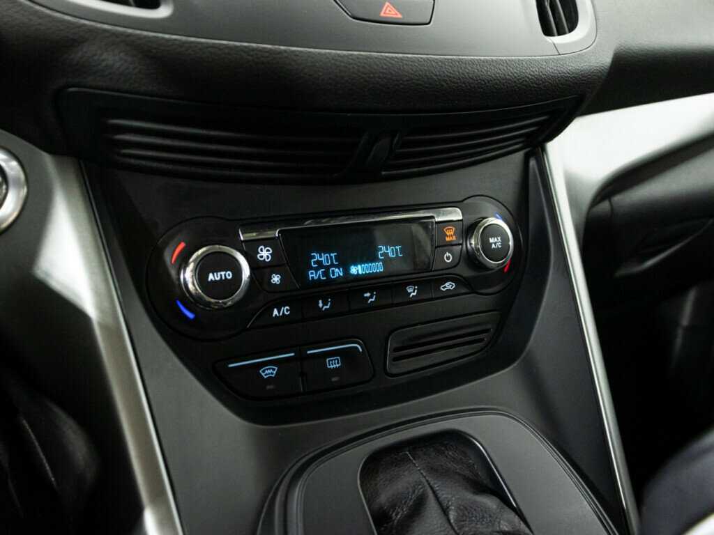 Ford Kuga, 2014 - Фото №15