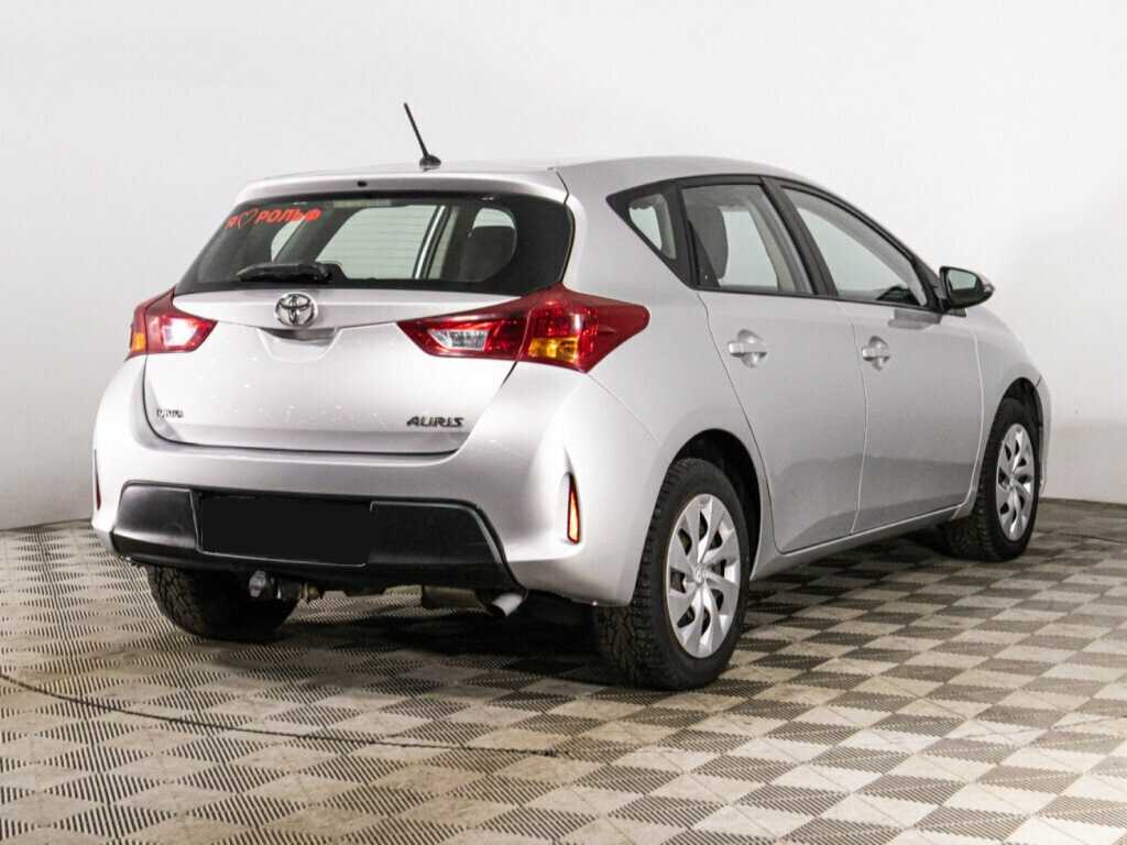 Toyota Auris, 2013 - Фото №4