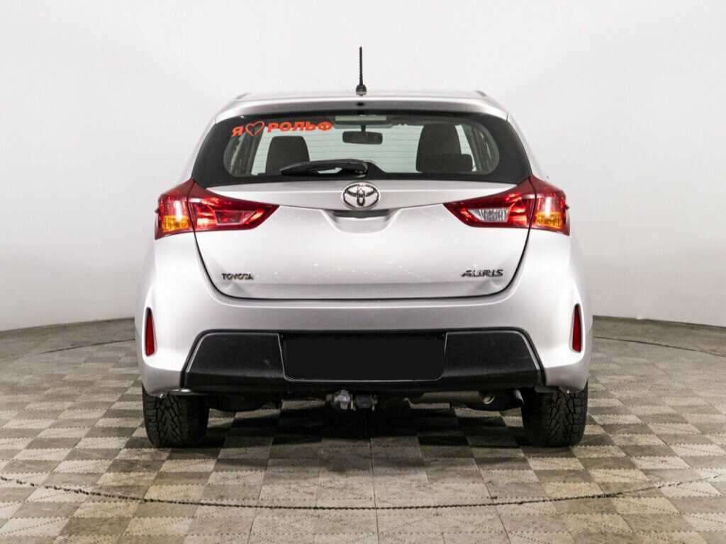 Toyota Auris, 2013 - Фото №5