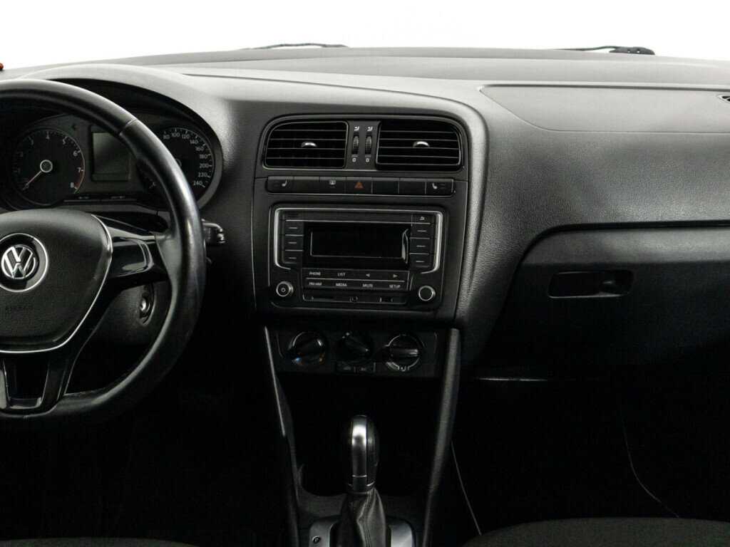 Volkswagen Polo, 2016 - Фото №13