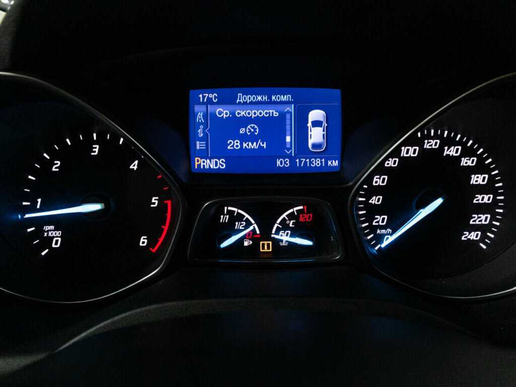 Ford Kuga, 2013 - Фото №11