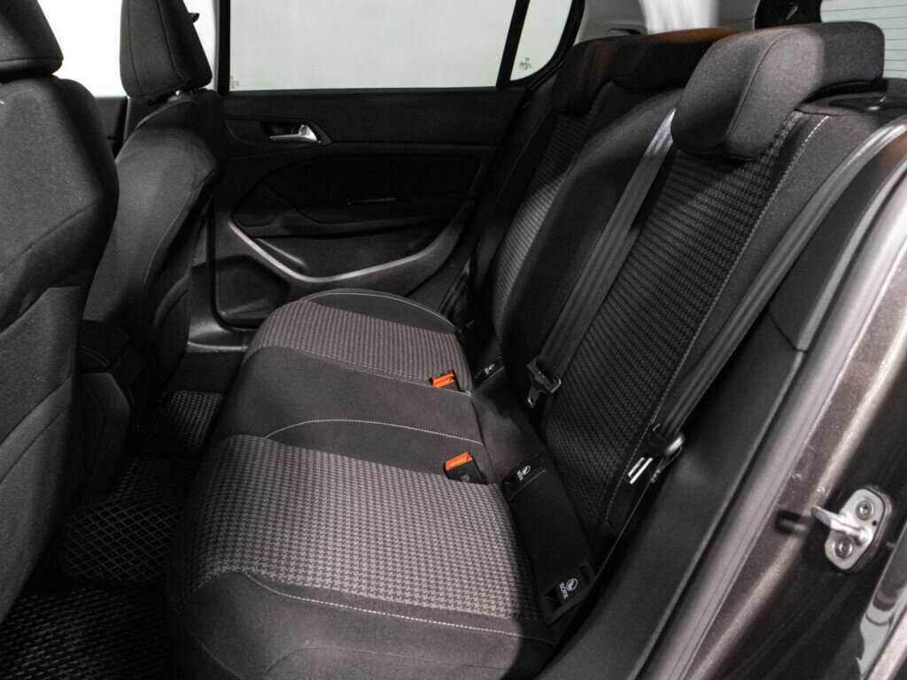 Peugeot 308, 2018 - Фото №9