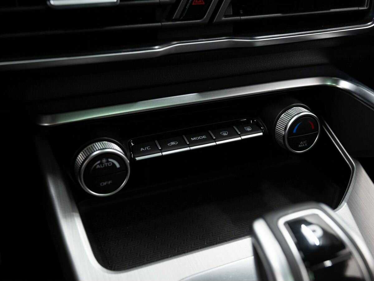 Geely Coolray, 2021 - Фото №17