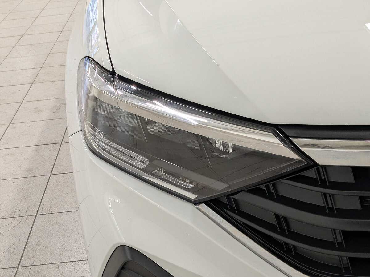 Volkswagen Polo, 2020 - Фото №10