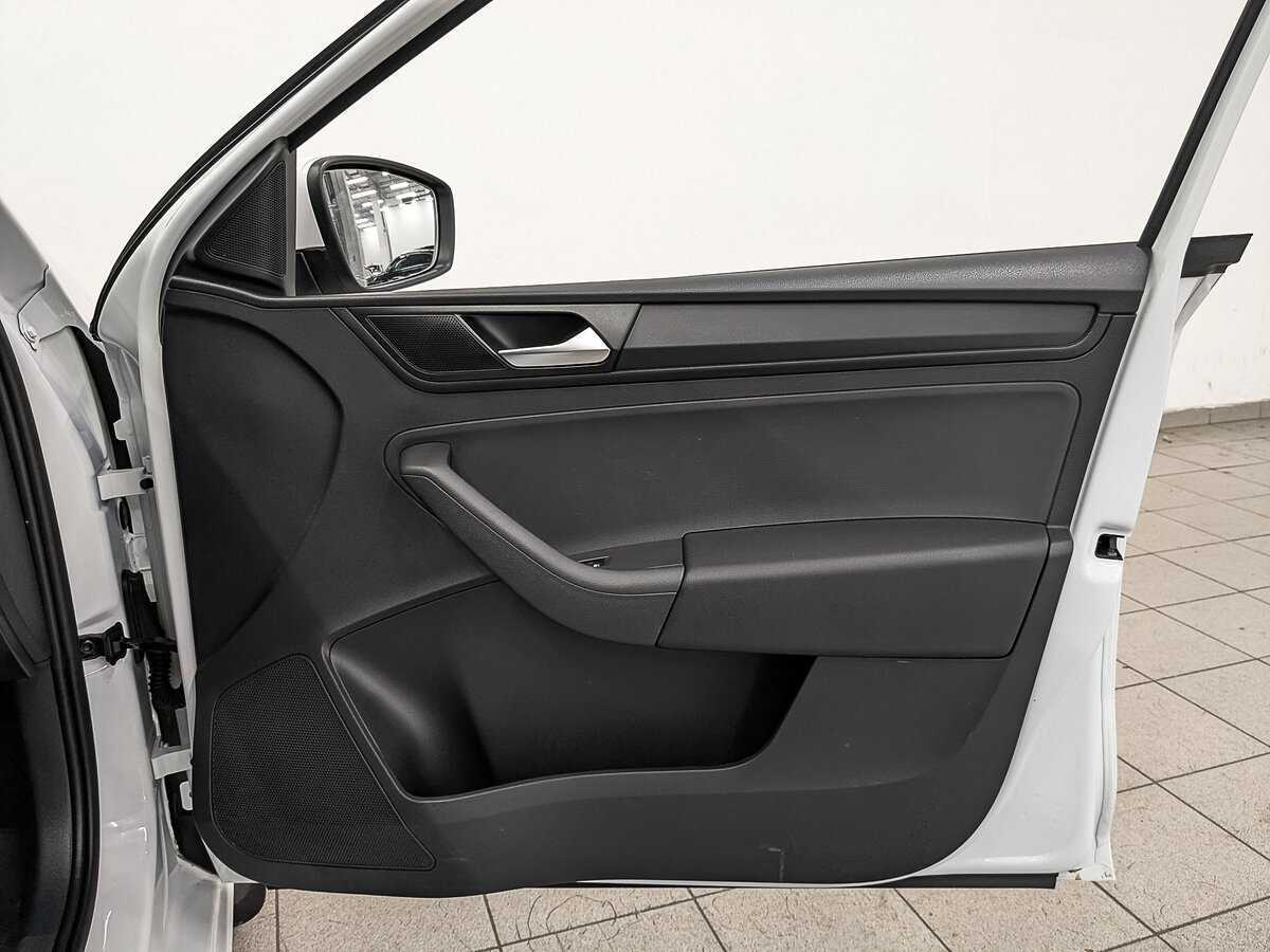 Volkswagen Polo, 2020 - Фото №24