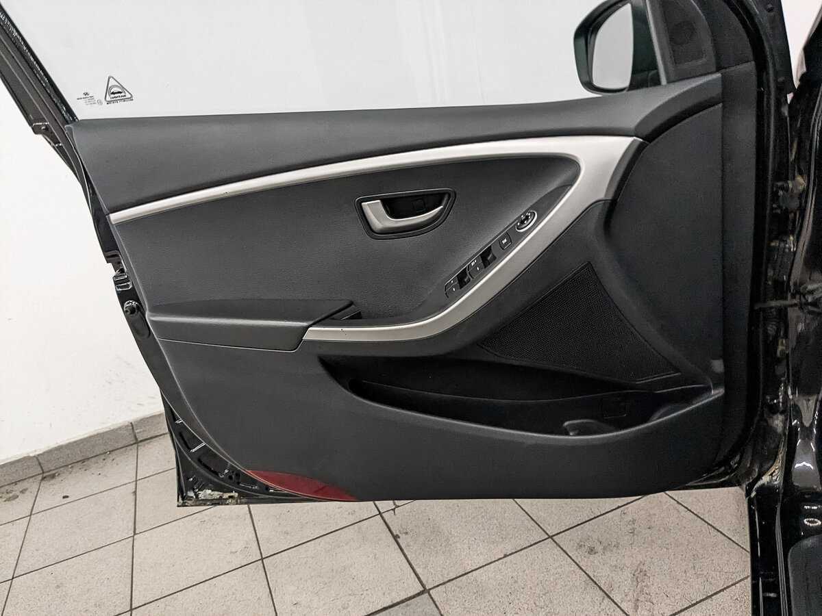 Hyundai i30, 2015 - Фото №18