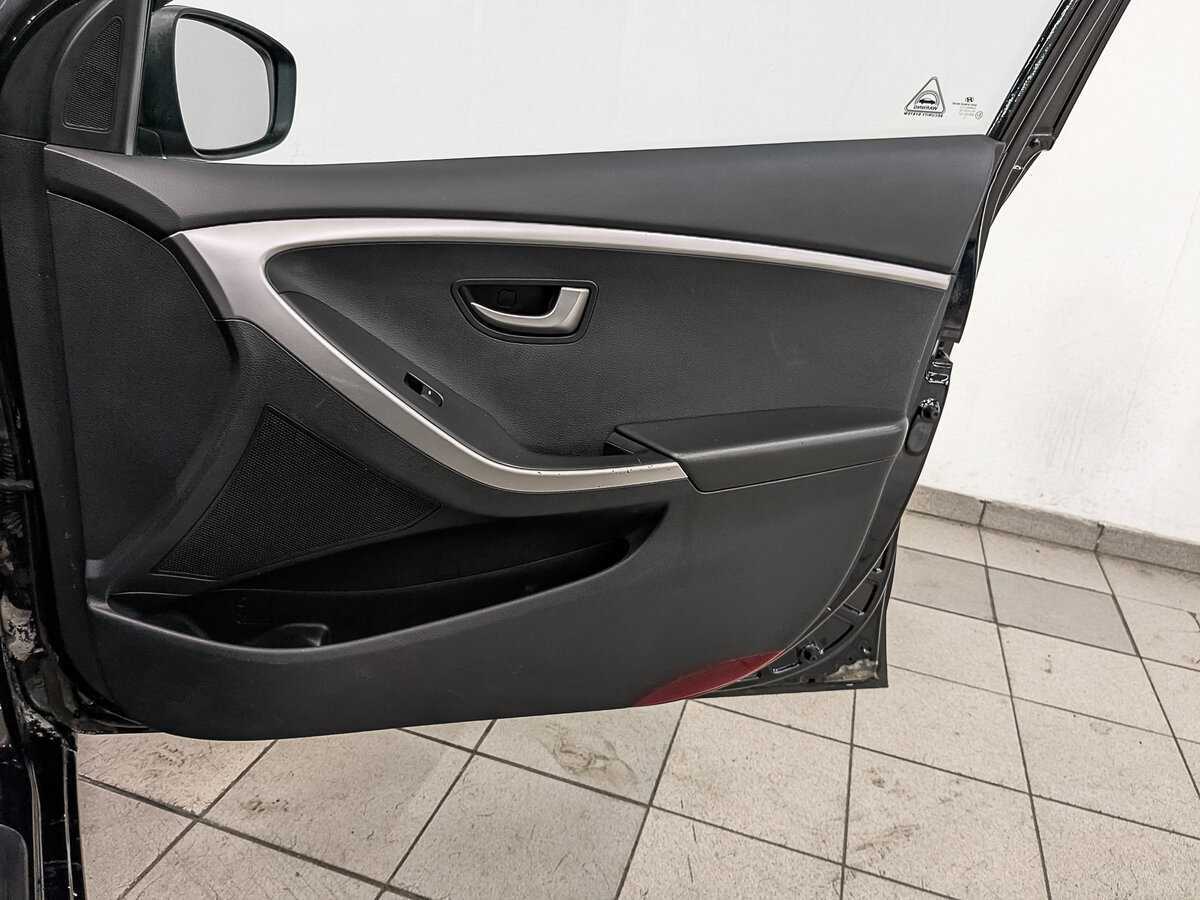 Hyundai i30, 2015 - Фото №24