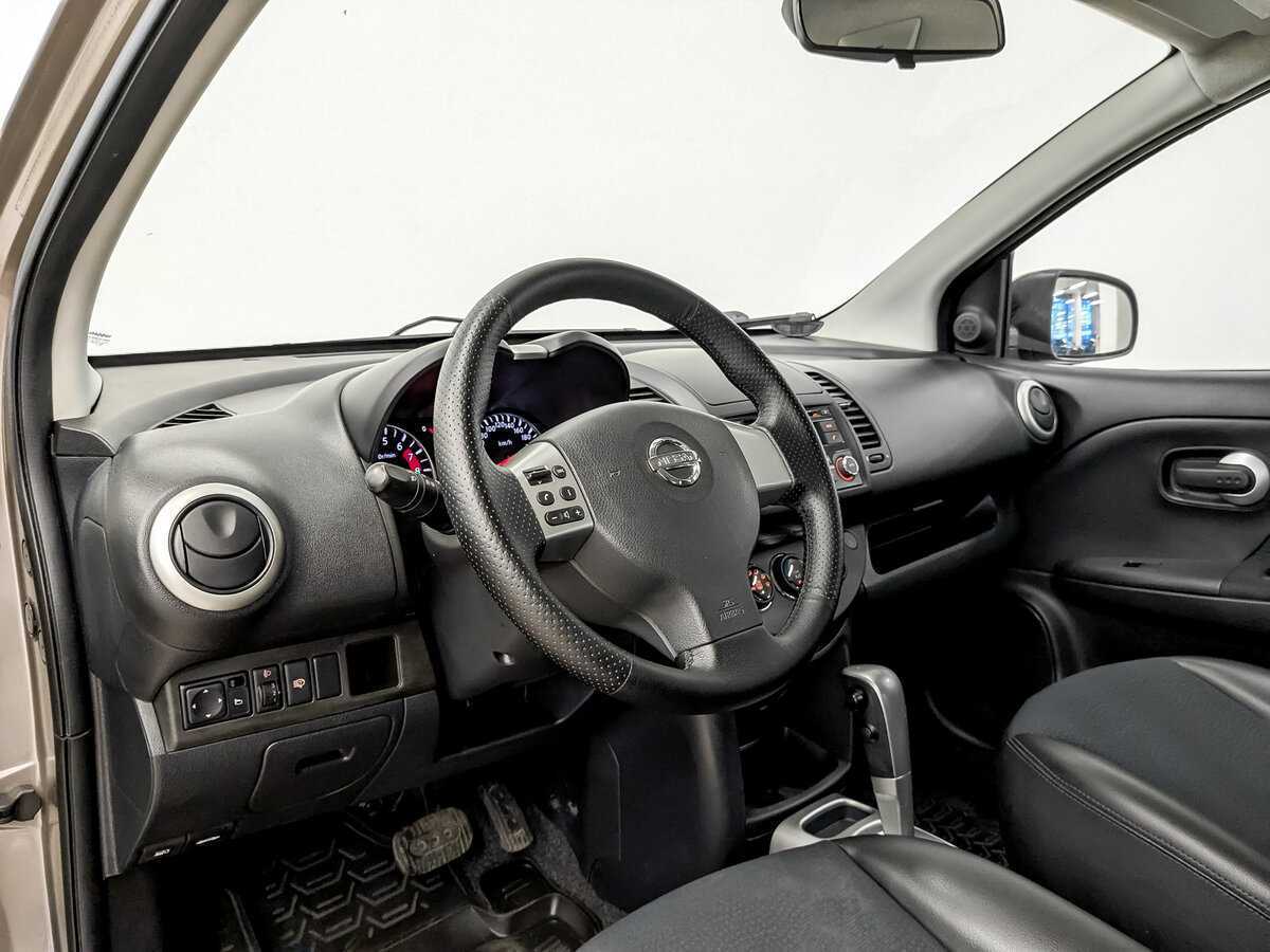 Nissan Note, 2013 - Фото №15