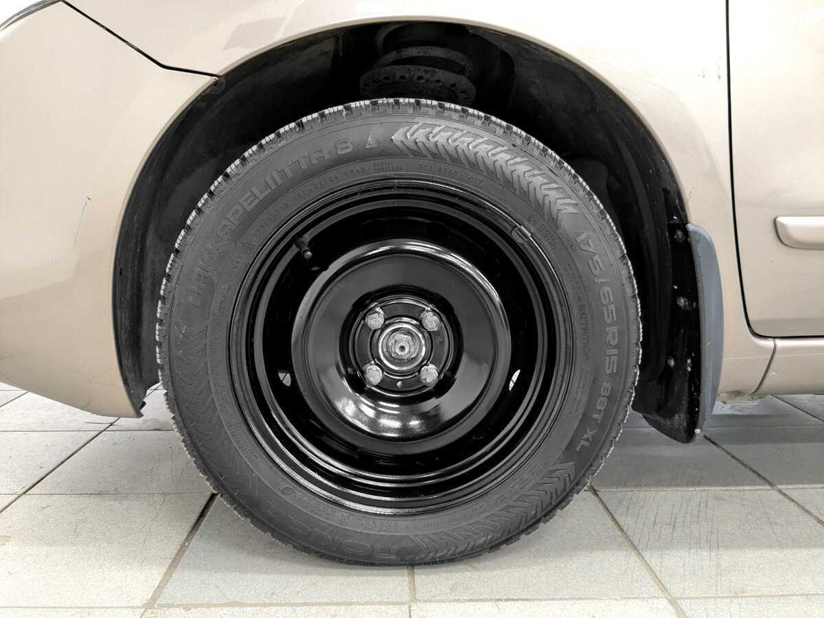 Nissan Note, 2013 - Фото №17