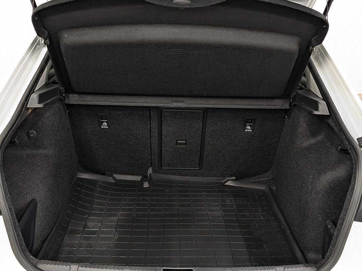 Volkswagen Polo, 2021 - Фото №9