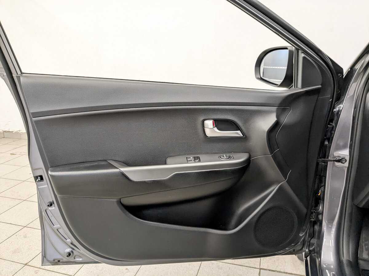 Kia Rio, 2015 - Фото №16