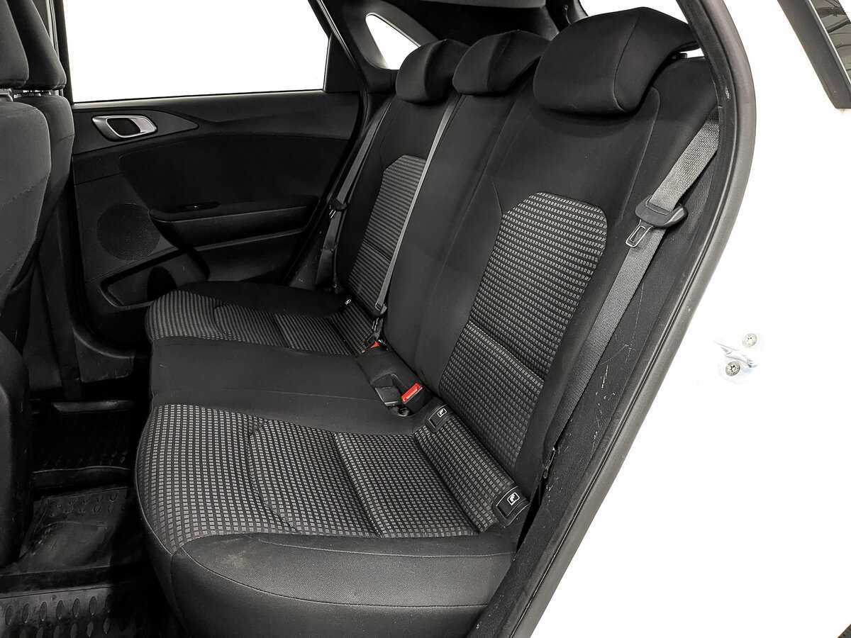 Kia Ceed, 2018 - Фото №15