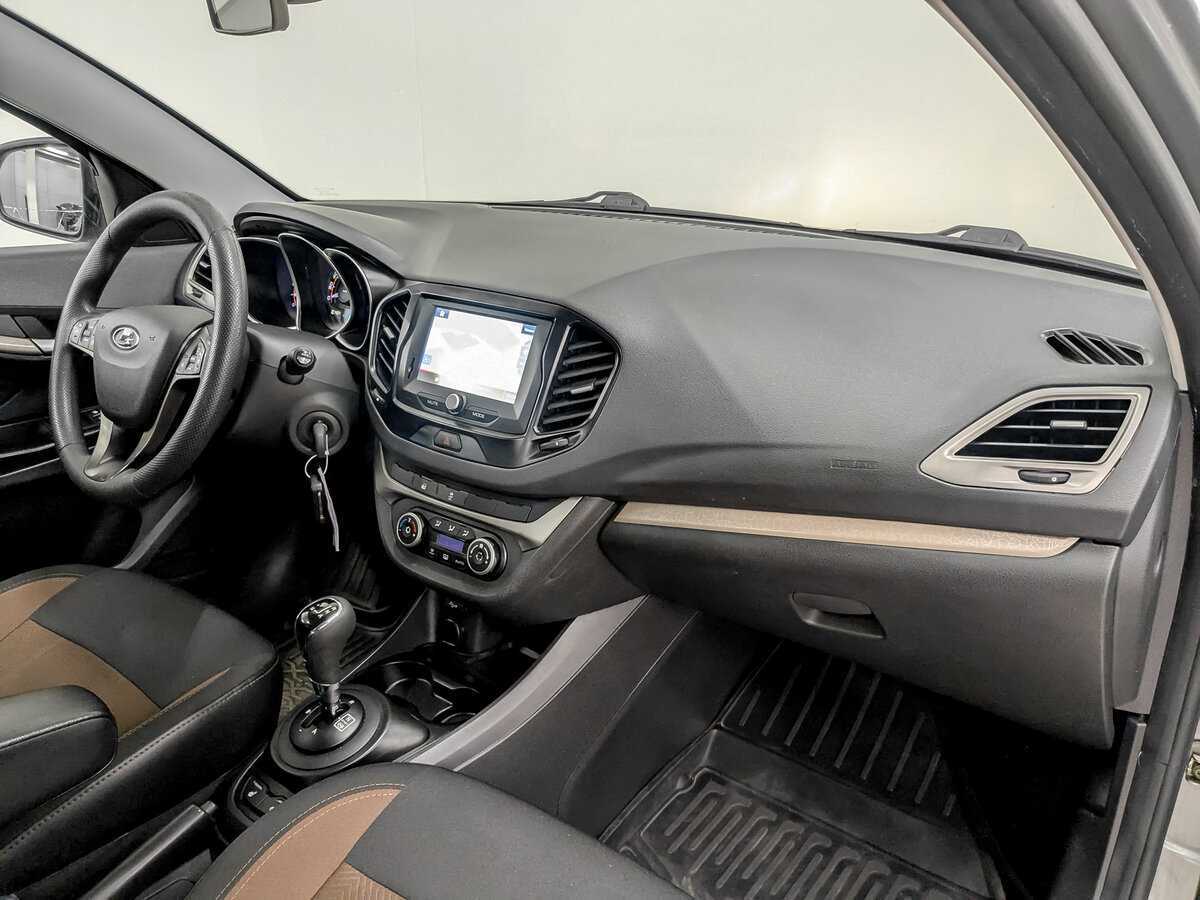 Lada (ВАЗ) Vesta, 2017 - Фото №10