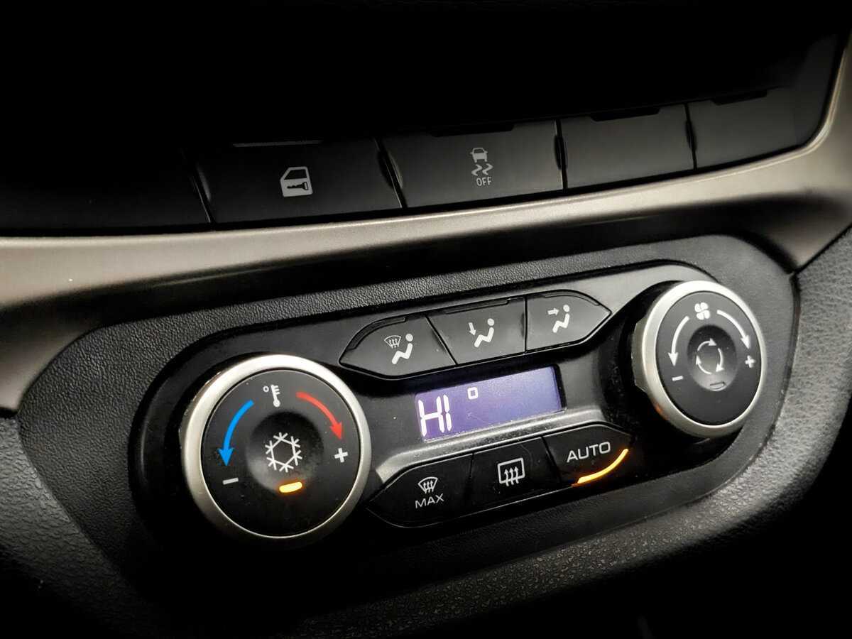 Lada (ВАЗ) Vesta, 2017 - Фото №22