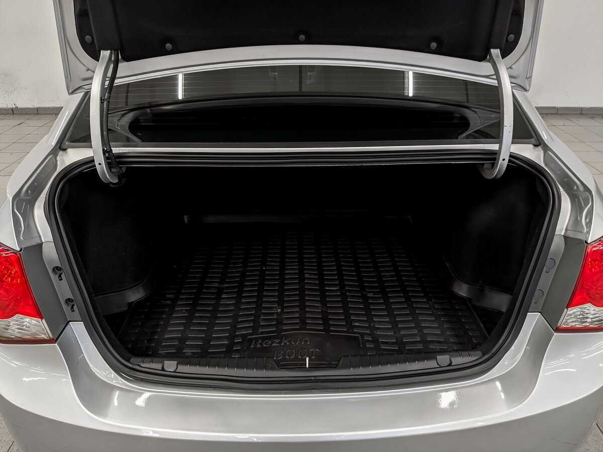 Chevrolet Cruze, 2013 - Фото №9