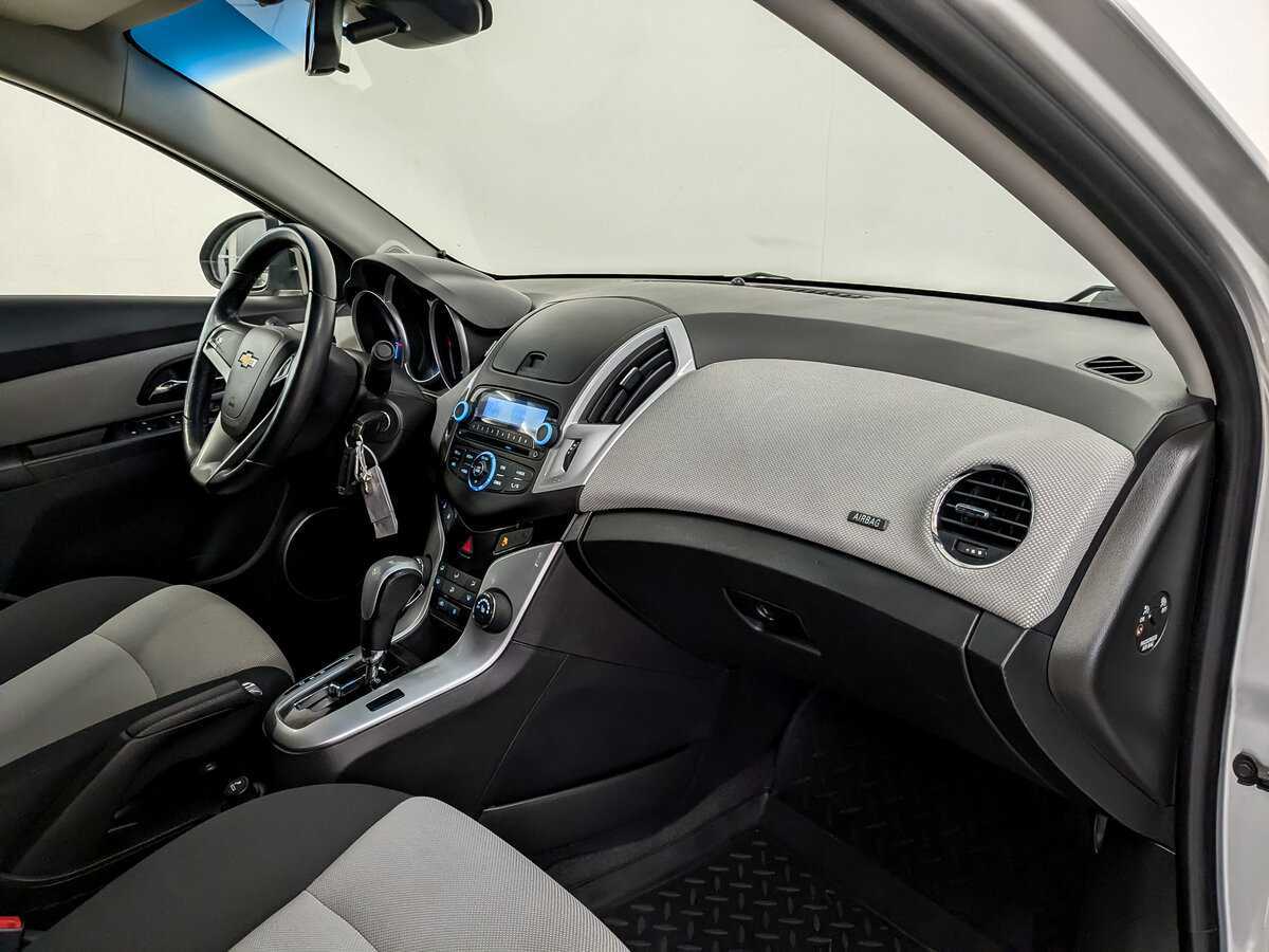 Chevrolet Cruze, 2013 - Фото №10